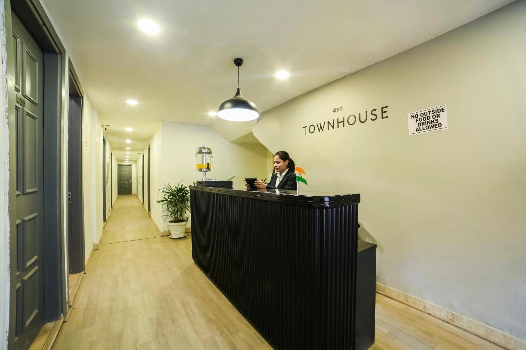 Super Hotel O Nawada Metro Delhi  Dış mekan fotoğraf
